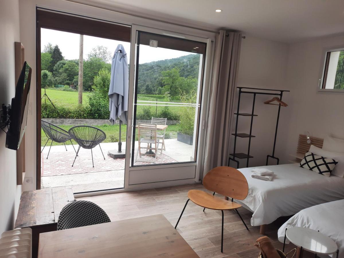 Le Jardin De Moulis, Saint Girons, Ariege, Pyrenees, Bed & Breakfast エクステリア 写真