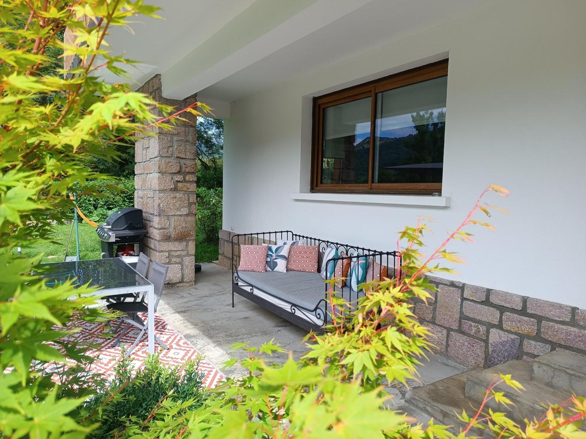 Le Jardin De Moulis, Saint Girons, Ariege, Pyrenees, Bed & Breakfast エクステリア 写真